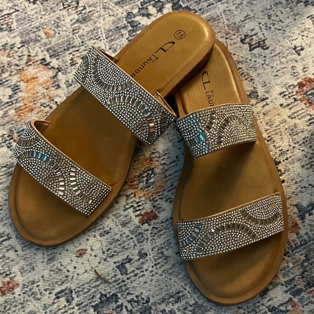 CL by Laundry Women's Tan/Silver Sandals with Beautiful Silver Accents